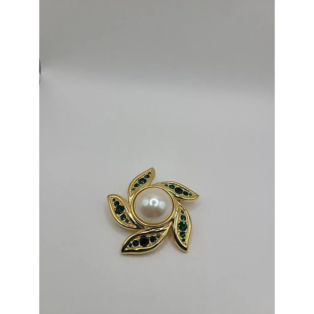Monet Gold Tone Faux Pearl Green Rhinestone Swirl‎ Brooch Floral Pin Vintage